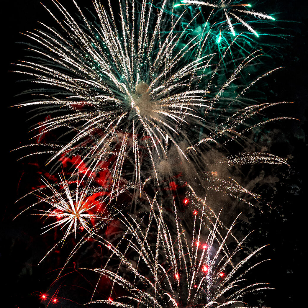 liberty-fireworks_070923_01